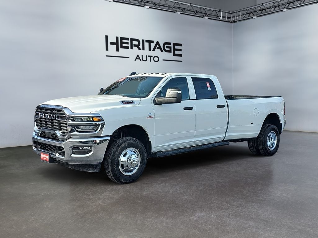 2026 RAM Ram 3500 RAM 3500 TRADESMAN CREW CAB 4X4 8' BOX