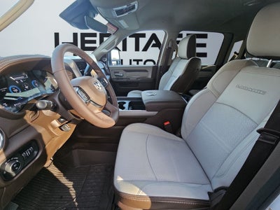 2025 RAM 3500 Laramie Crew Cab 4x4 8' Box