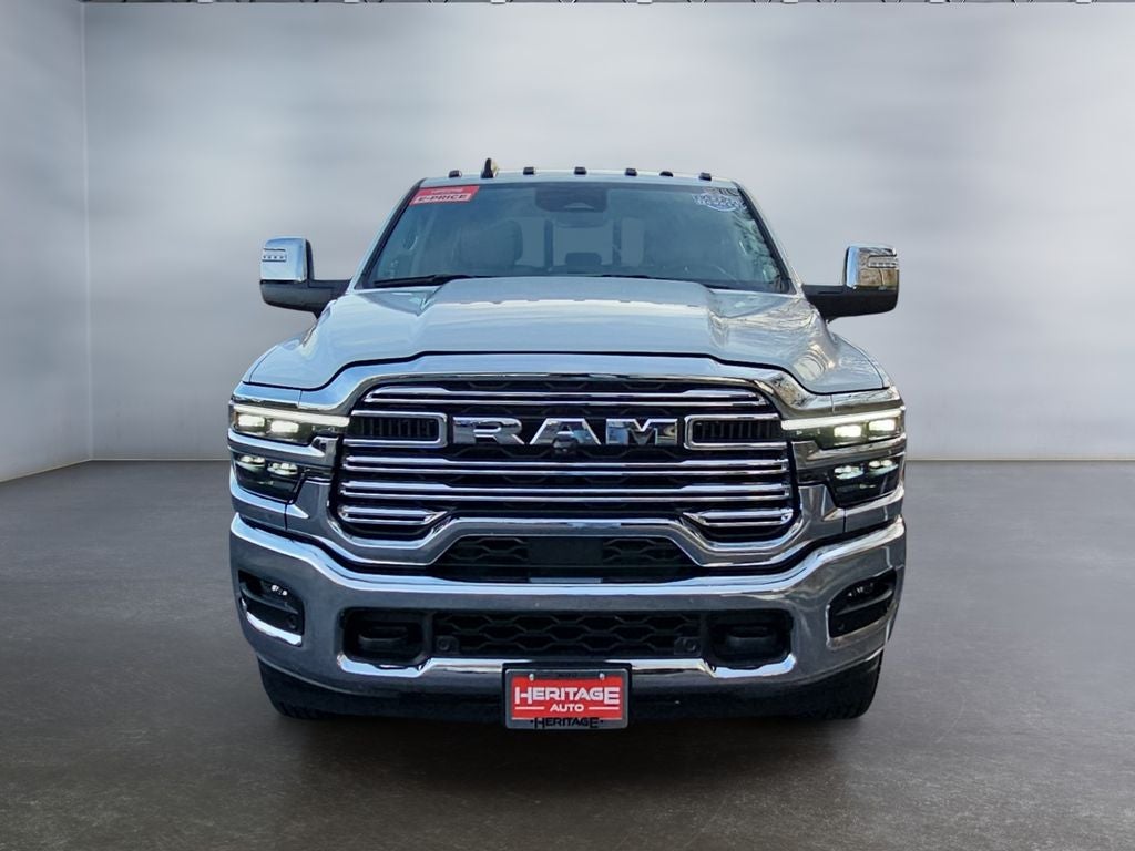 2025 RAM 3500 Laramie Crew Cab 4x4 8' Box