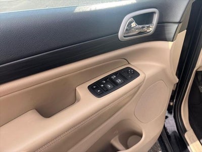 2022 Jeep Grand Cherokee WK Laredo E 4x4