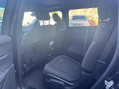 2025 Jeep Grand Cherokee GRAND CHEROKEE L LAREDO X 4X4