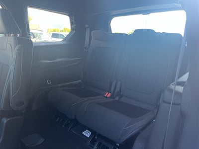 2025 Jeep Grand Cherokee GRAND CHEROKEE L LAREDO X 4X4