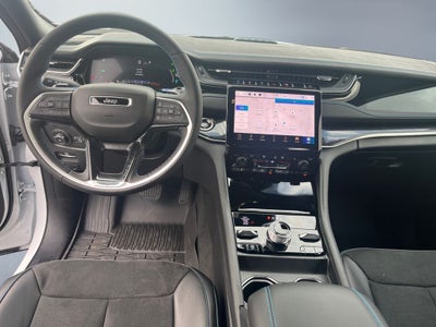 2025 Jeep Grand Cherokee 4xe Trailhawk