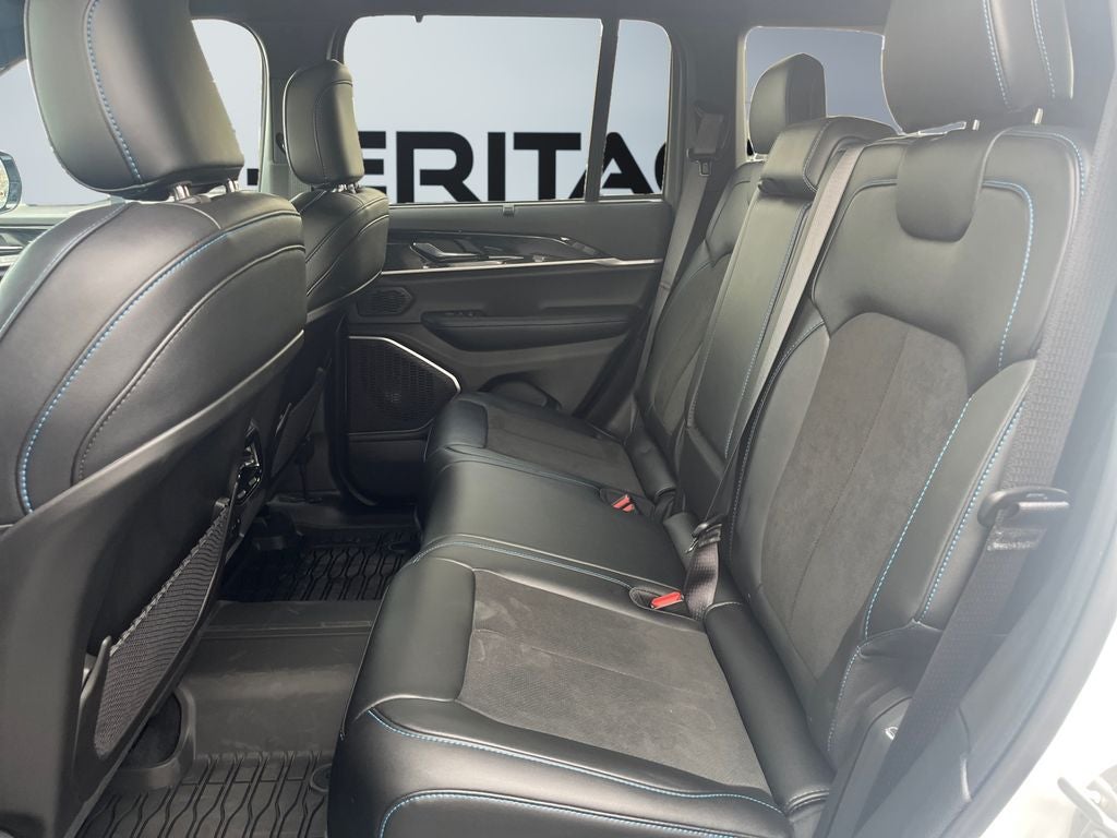 2025 Jeep Grand Cherokee 4xe Trailhawk