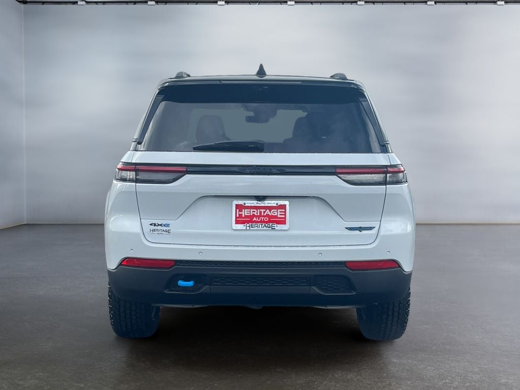 2025 Jeep Grand Cherokee 4xe Trailhawk
