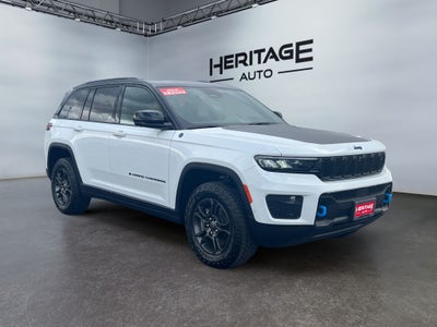 2025 Jeep Grand Cherokee 4xe Trailhawk