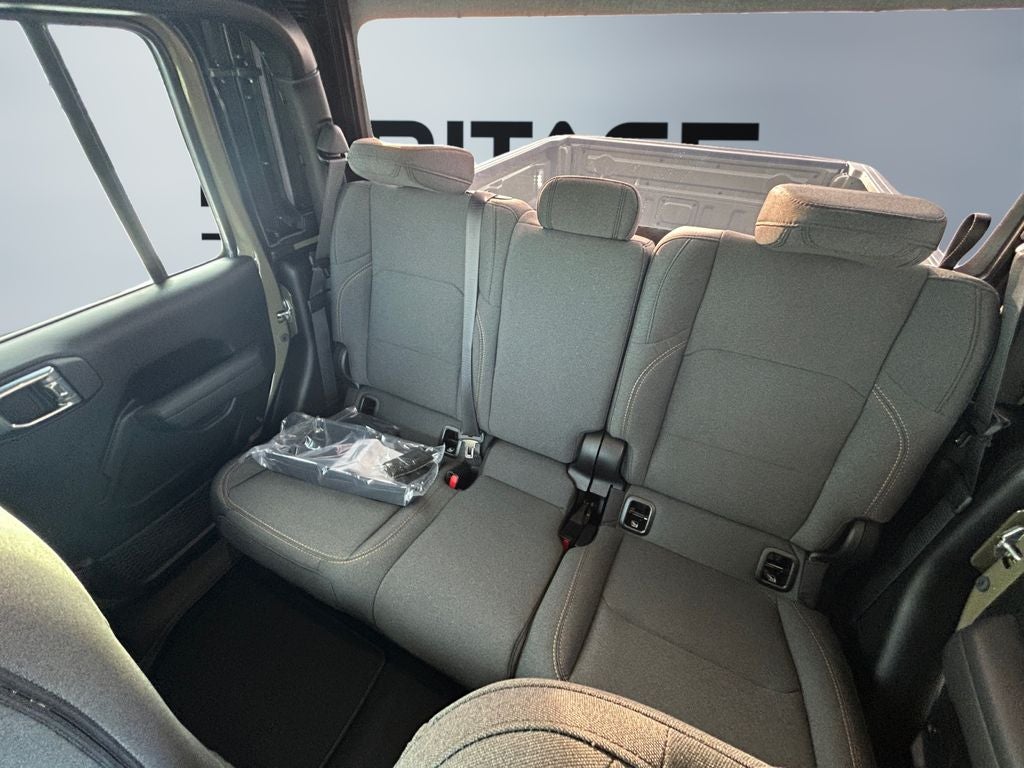 2026 Jeep Gladiator GLADIATOR SPORT S 4X4