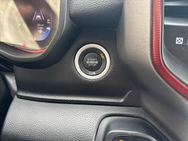 2025 RAM 1500 Rebel Crew Cab 4x4 5'7' Box