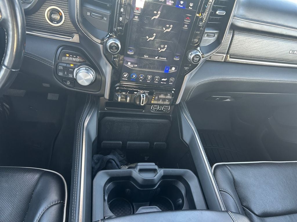 2021 RAM 1500 Limited Crew Cab 4x4 6'4' Box