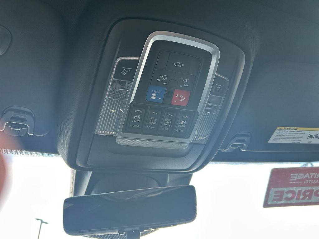 2021 RAM 1500 Limited Crew Cab 4x4 6'4' Box