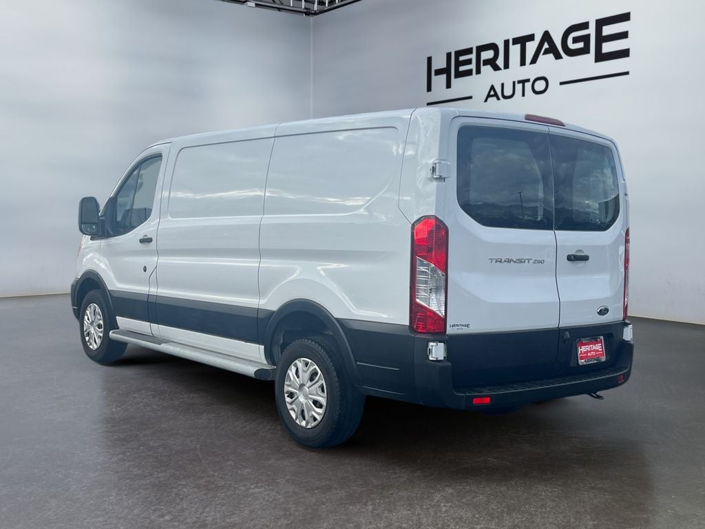 2021 Ford Transit-250 Cargo Van Base