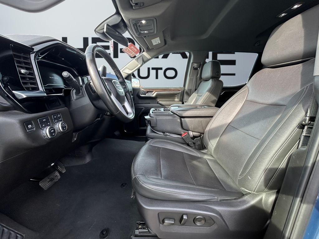 2024 GMC Sierra 1500 4WD Crew Cab Short Box SLT