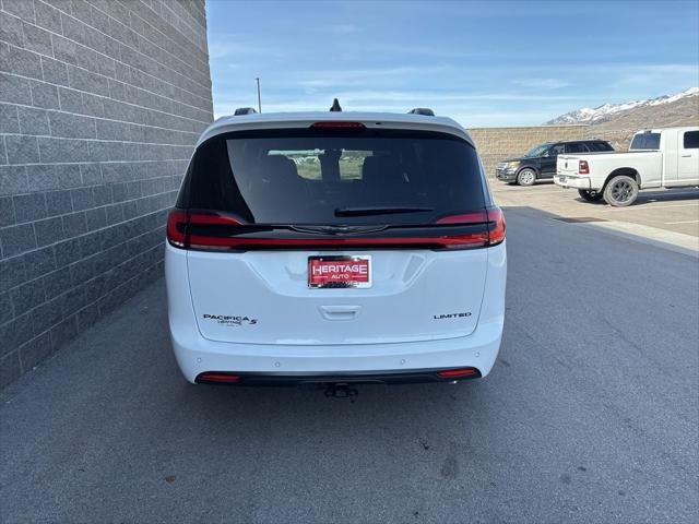 2024 Chrysler Pacifica PACIFICA LIMITED
