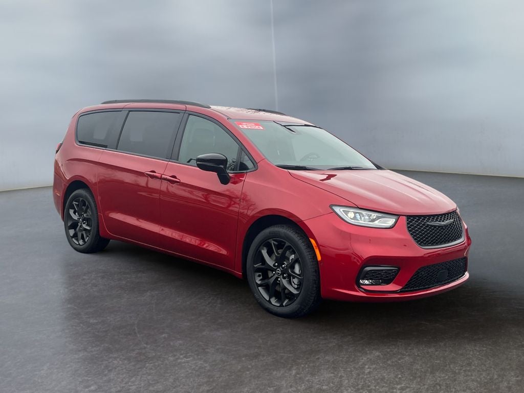 2026 Chrysler Pacifica PACIFICA SELECT AWD