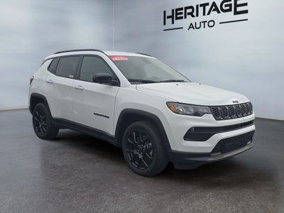 2025 Jeep Compass COMPASS LATITUDE 4X4
