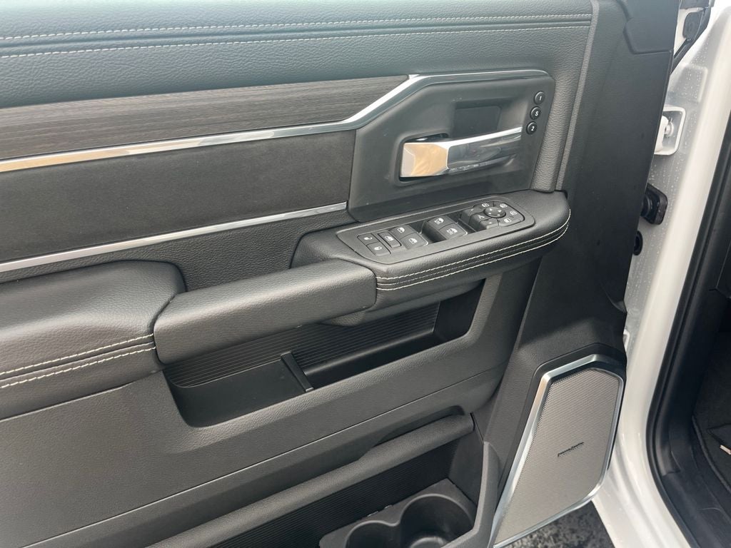 2026 RAM Ram 3500 RAM 3500 LARAMIE CREW CAB 4X4 8' BOX