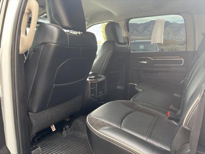 2024 RAM 3500 Laramie Crew Cab 4x4 8' Box