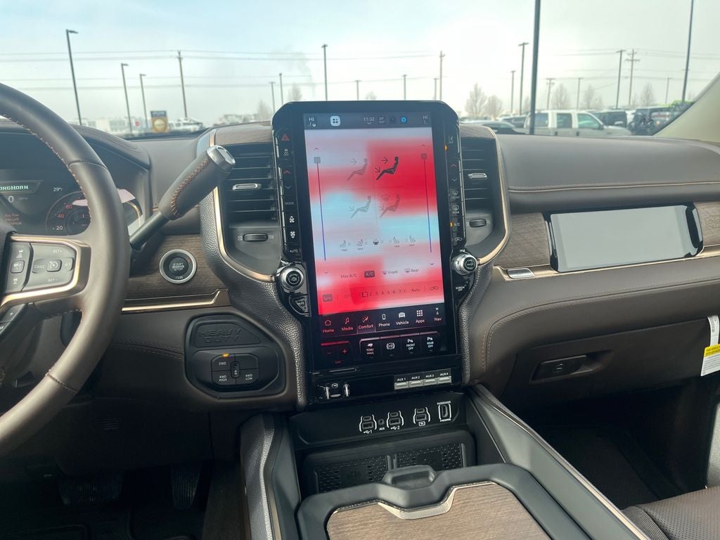 2026 RAM Ram 3500 RAM 3500 LIMITED LONGHORN CREW CAB 4X4 8' BOX