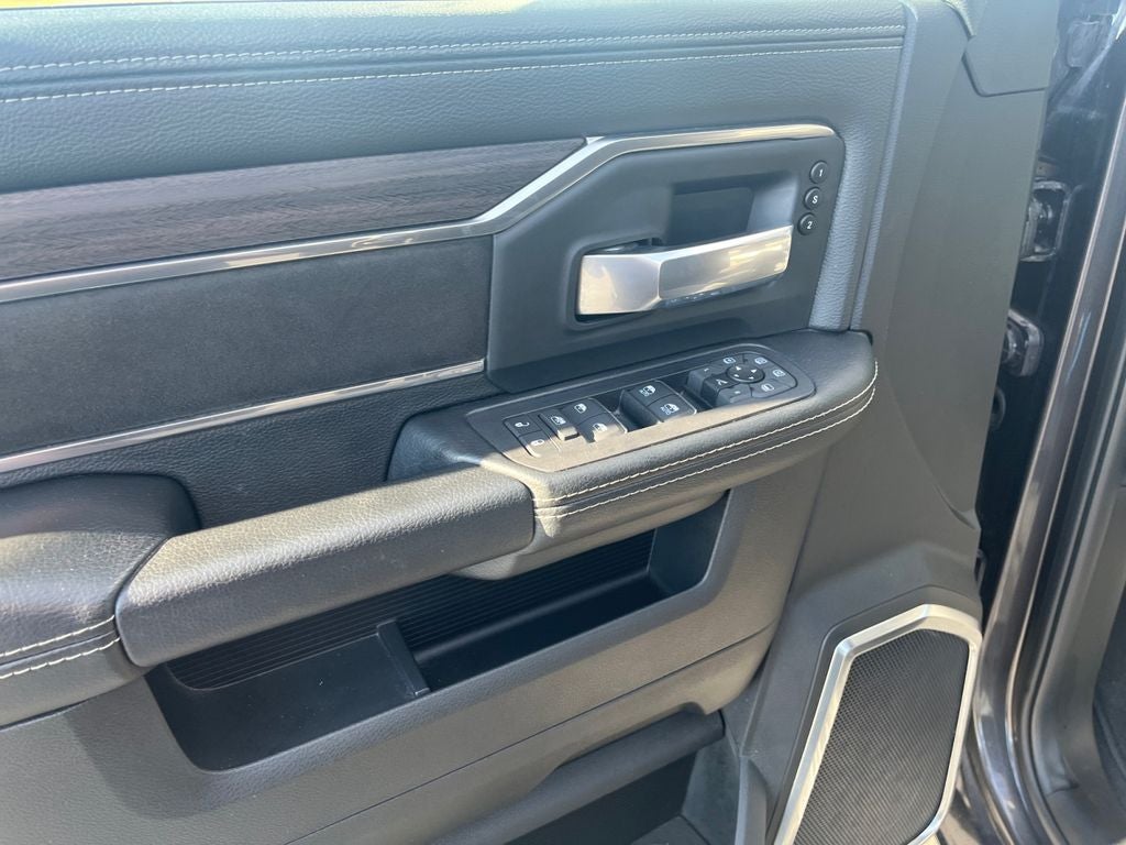 2025 RAM 2500 Laramie Crew Cab 4x4 6'4' Box