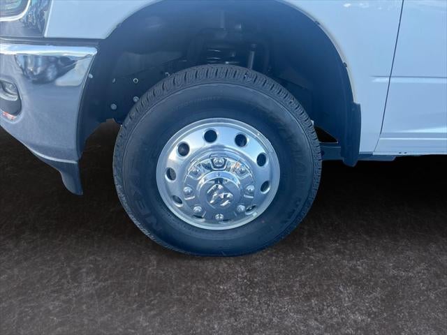 2026 RAM Ram 3500 Chassis Cab RAM 3500 TRADESMAN CREW CAB CHASSIS 4X4 60' CA