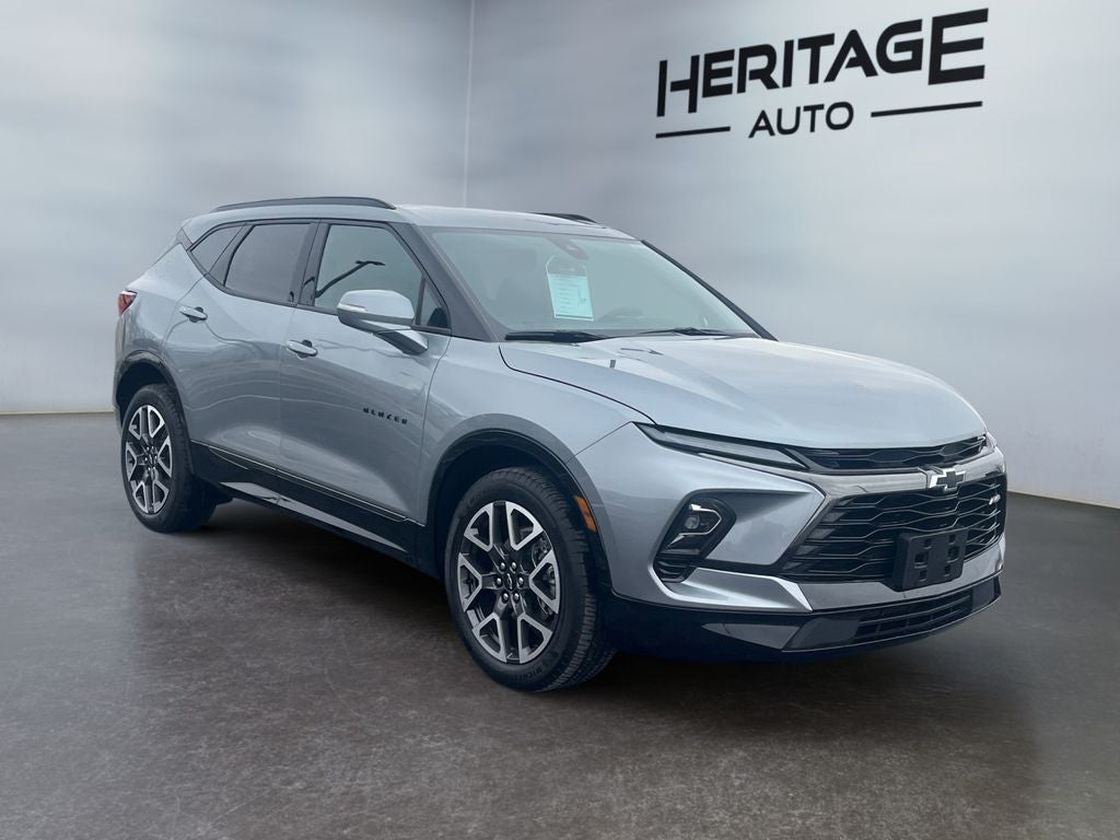 2025 Chevrolet Blazer AWD RS