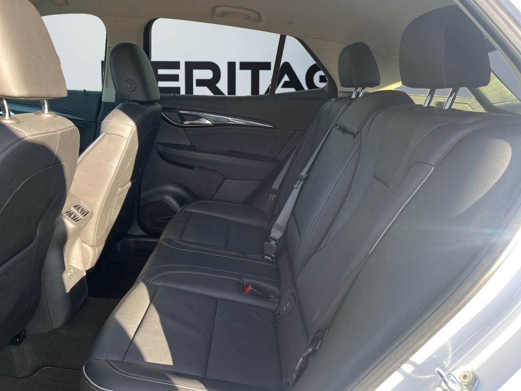 2023 Buick Envision Essence AWD