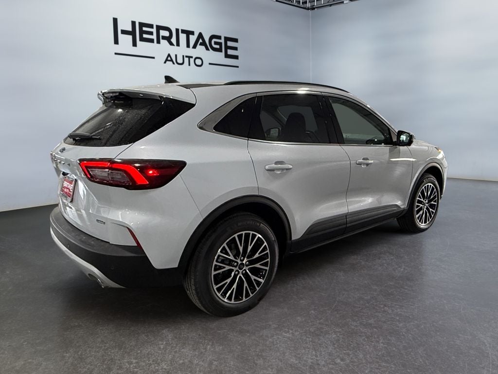 2025 Ford Escape PHEV