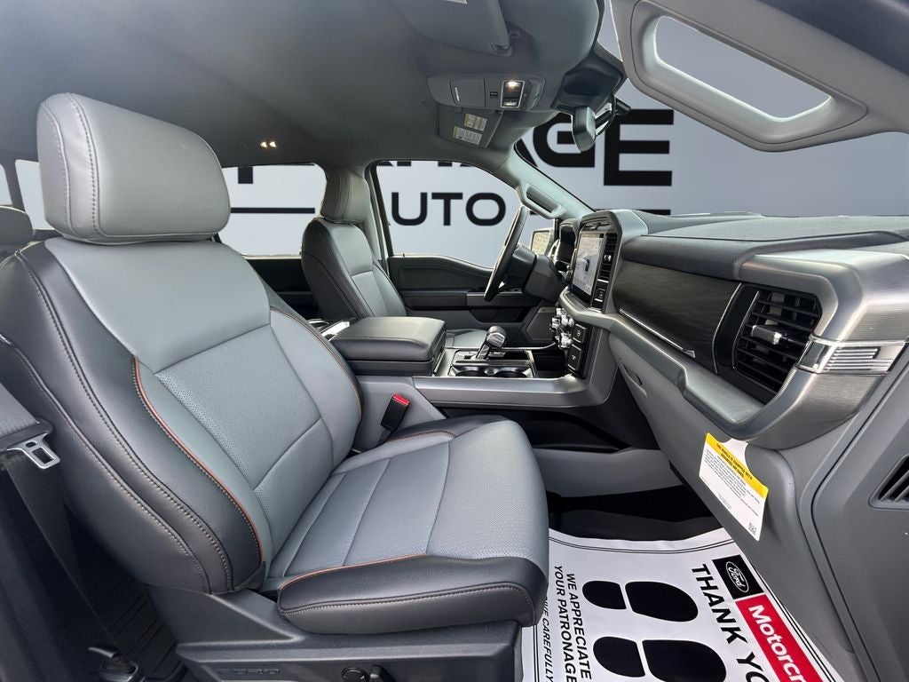 2025 Ford F-150 LARIAT