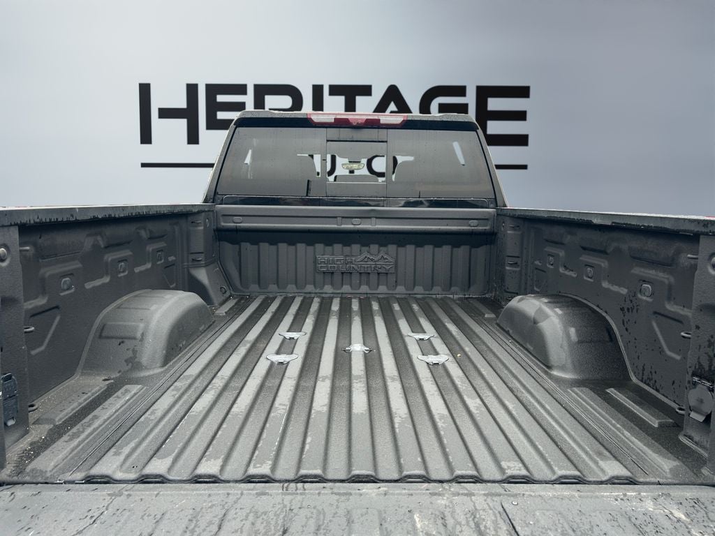 2023 Chevrolet Silverado High Country