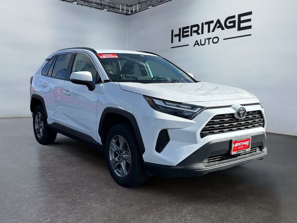 2024 Toyota RAV4 XLE