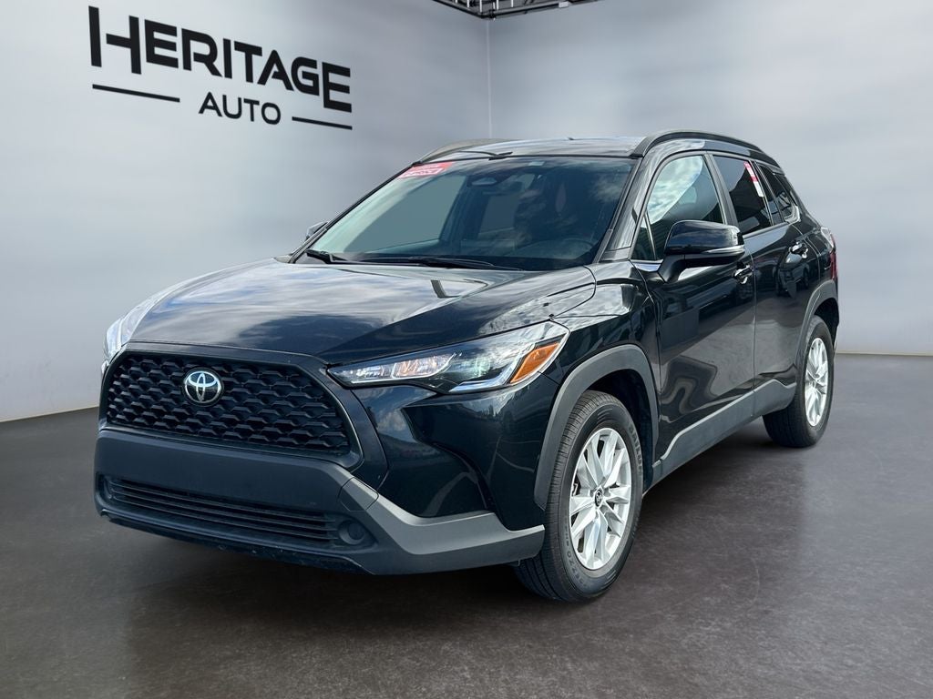 2024 Toyota Corolla Cross LE