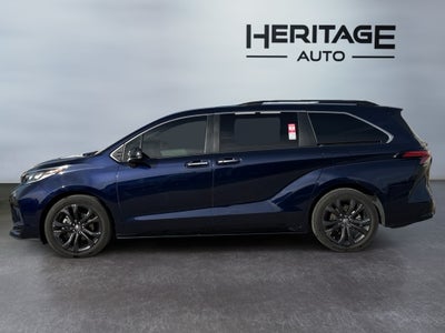 2022 Toyota Sienna XSE