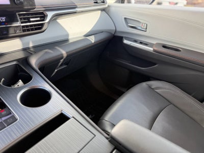 2022 Toyota Sienna XSE