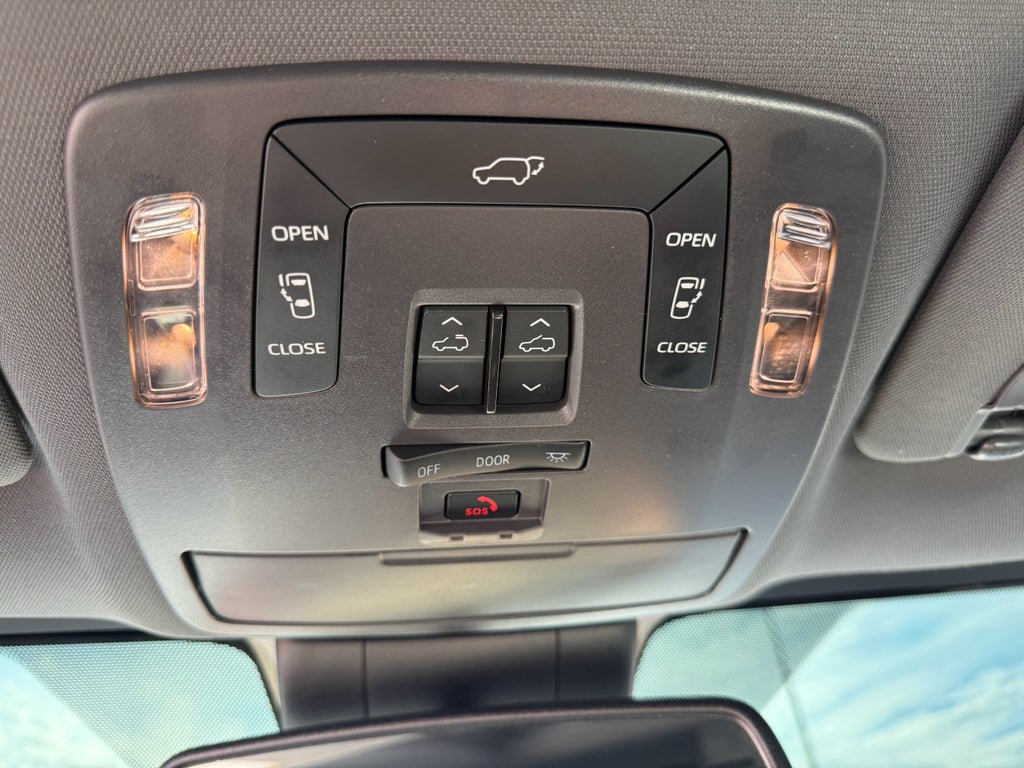 2022 Toyota Sienna XSE