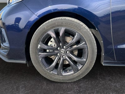 2022 Toyota Sienna XSE