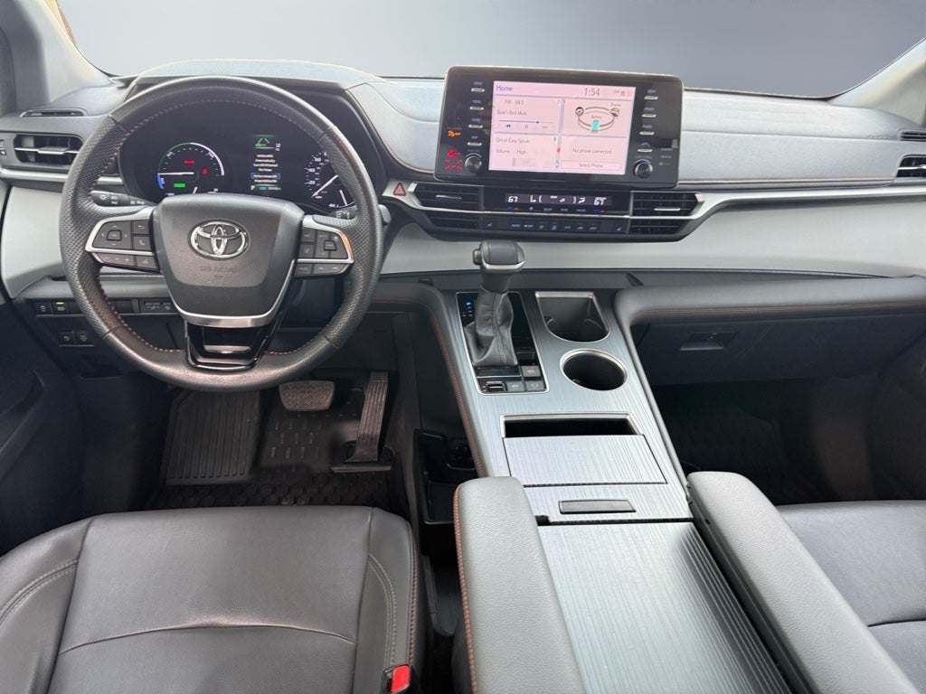 2022 Toyota Sienna XSE