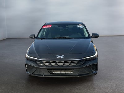 2024 Hyundai Elantra SE